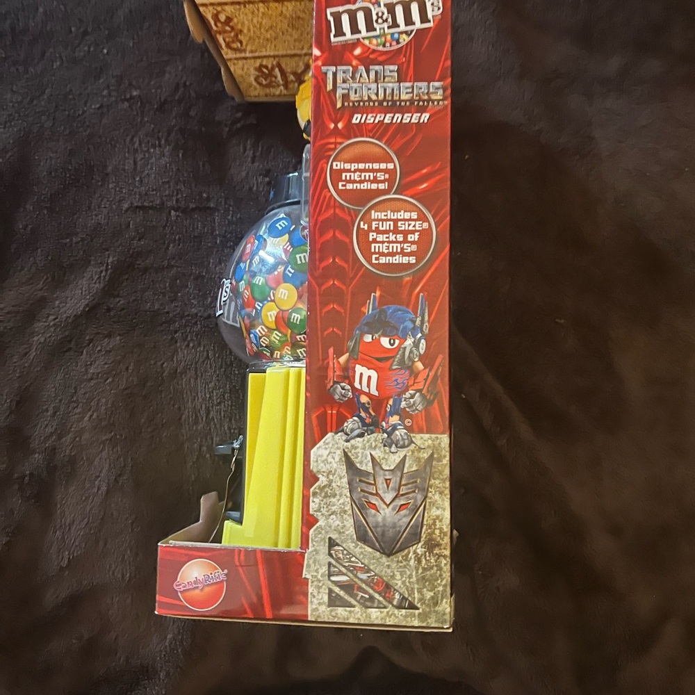 M&M’S Trans Formers Dispenser - Picture 2 of 4